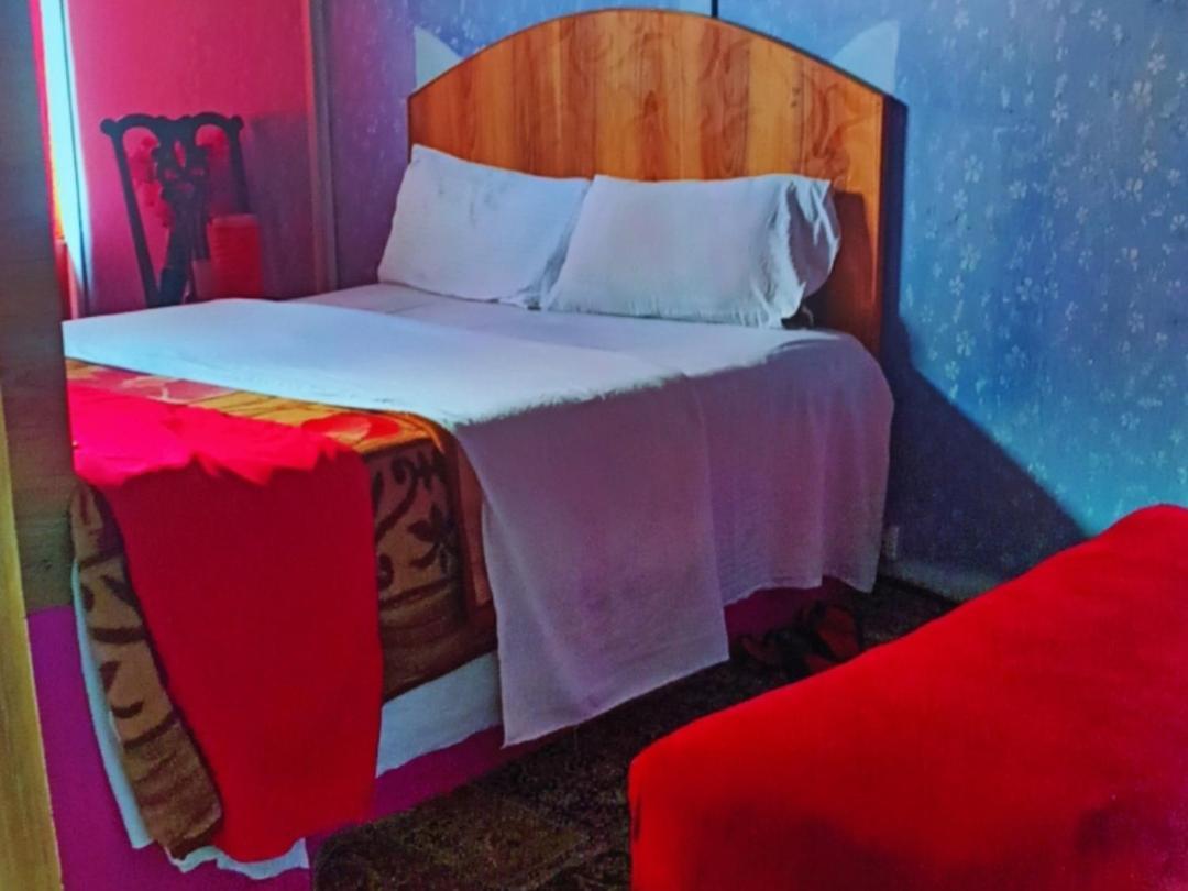 New Lakes Crown Group Of Houseboats Srīnagar Chambre photo