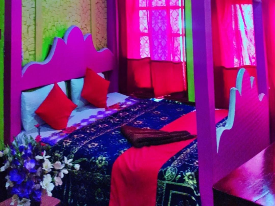 New Lakes Crown Group Of Houseboats Srīnagar Chambre photo